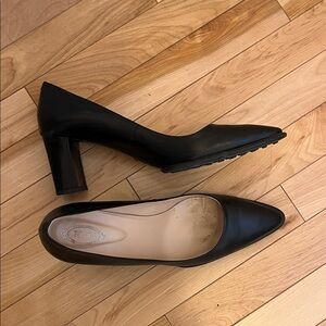 Tod's Black Leather Pointed Toe Block Heel Pumps